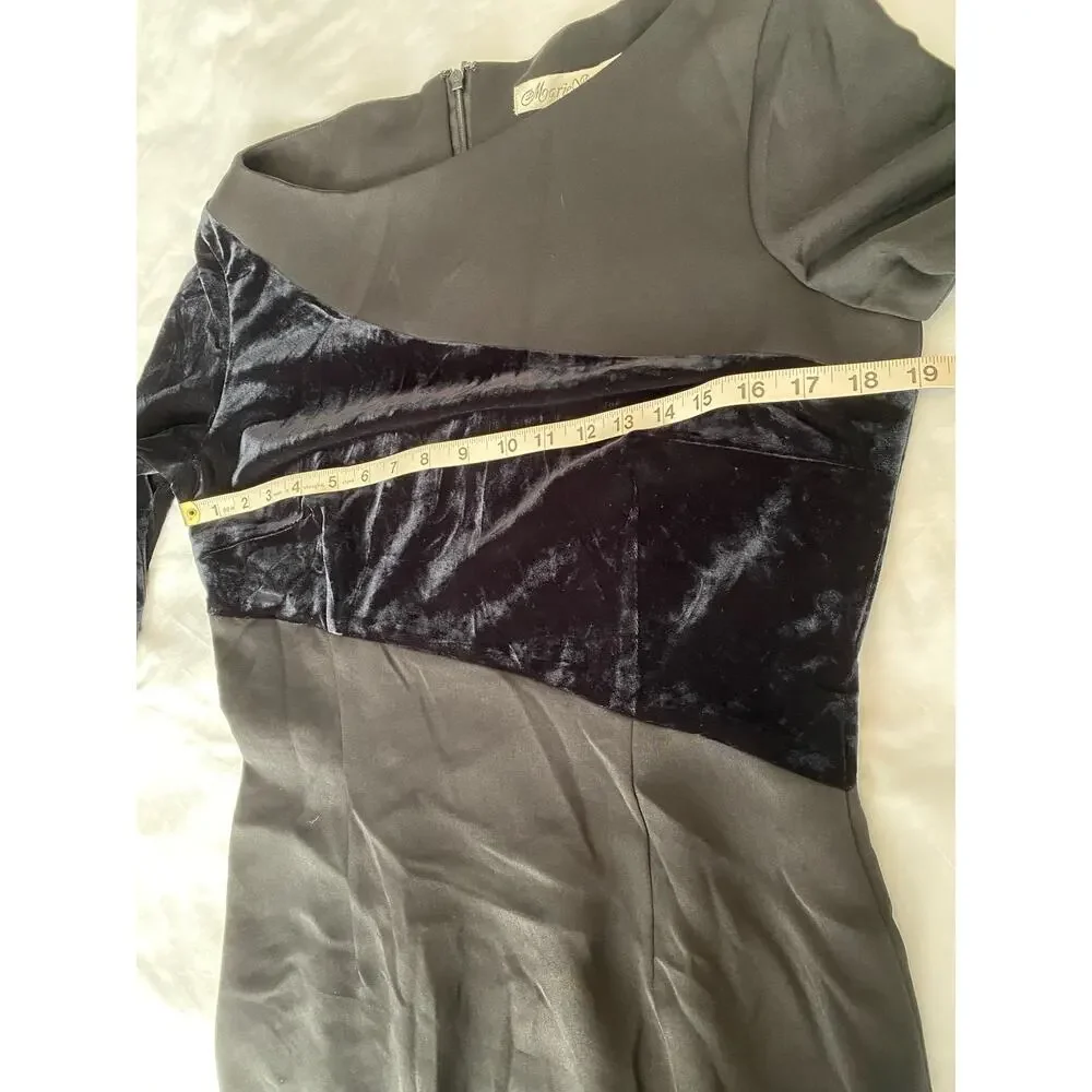Marie St. Claire fits black closure